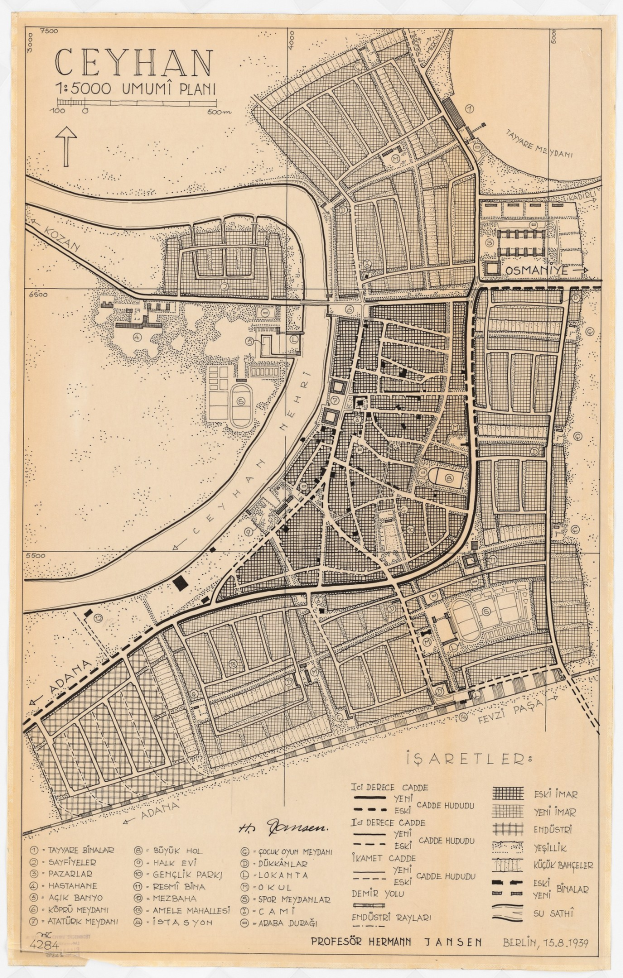 Detailiertes altes Stadtplan von Ceyhan, Türkei, zeigt Straßen, Gebäude und Sehenswürdigkeiten mit begleitendem Text über Bevölkerung und Standorte.