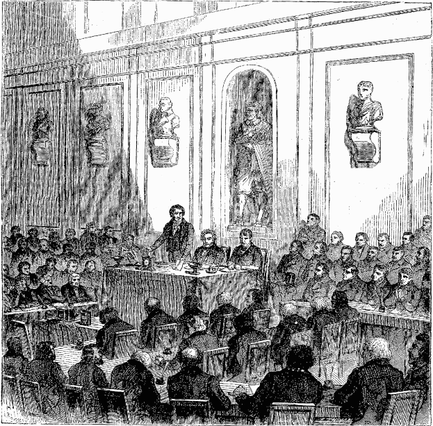 Schwarze und weiße Zeichnung eines Gerichtssaals mit sitzenden Personen auf Stühlen und einigen im Hintergrund Stehenden, beschriftet mit "Oberverwaltungsgericht" unten.