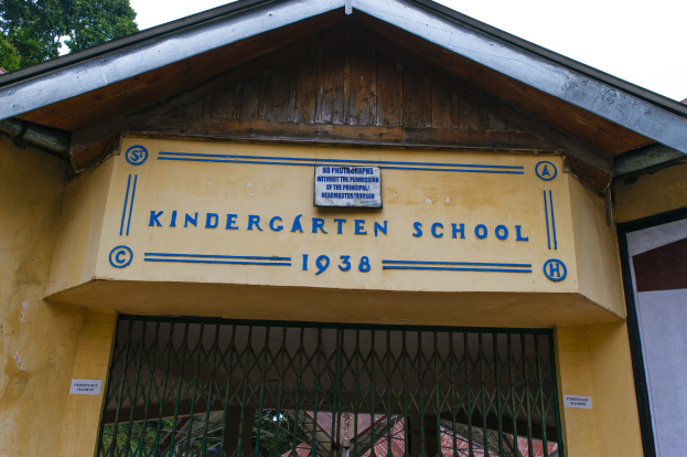 Dachfertigstellung für neuen viergruppigen Kindergarten an der Schulstraße - ein weiterer Meilenstein für Familien in Bergisch Gladbach